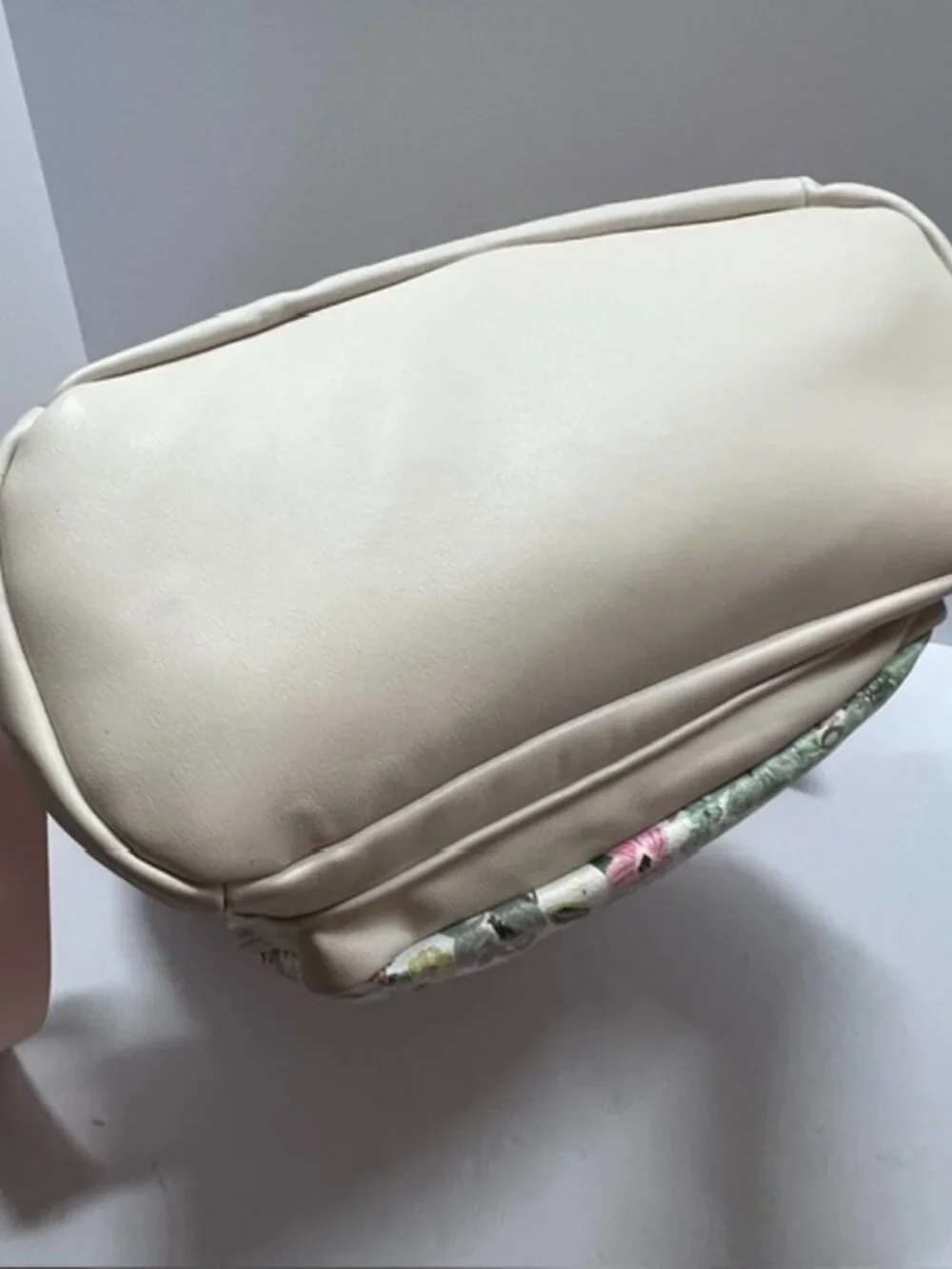 Cluci Cream/Pink w/Floral Front-Pocket Vegan Leather Backpack EUC